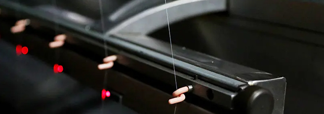 HOY lanseeraa kestävän onton poimutetun langan, joka siirtää kosteutta erinomaisesti